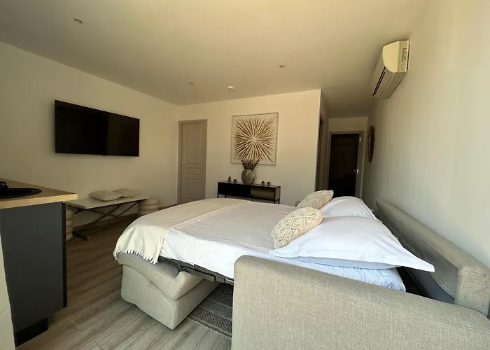 L'aiglon Bylitis פורטו-וישיו