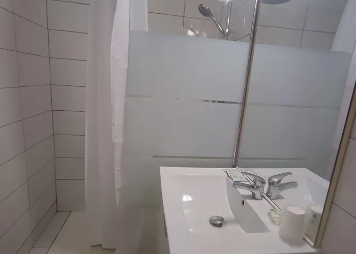 מלון L'aiglon Bylitis