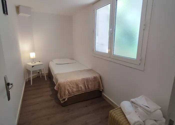 L'aiglon Bylitis 2* פורטו-וישיו