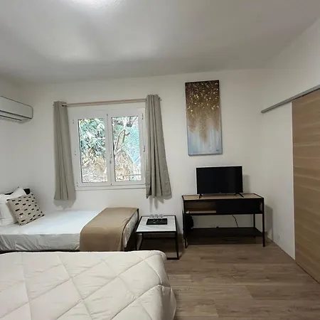 L'aiglon Bylitis Hotell