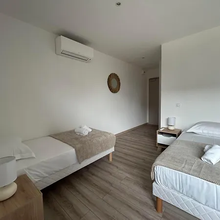 L'aiglon Bylitis Hotel