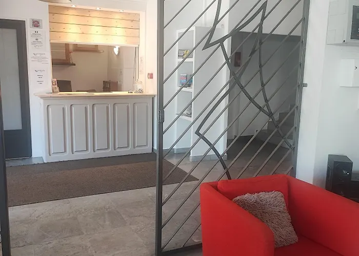 L'aiglon Bylitis Hotell